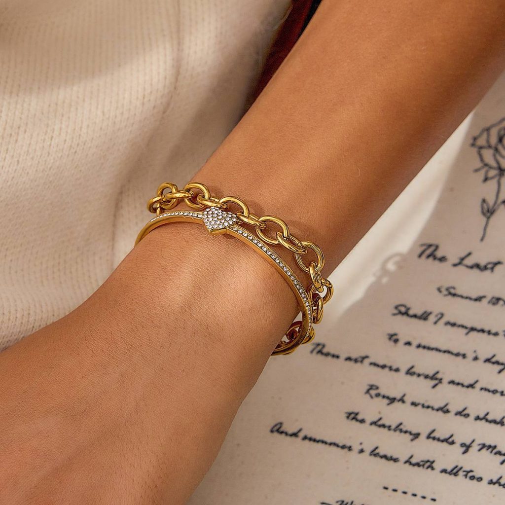 Delicate Heart Stainless Steel Waterproof&Anti-tarnish Gold Color Women's Cuff Bracelets