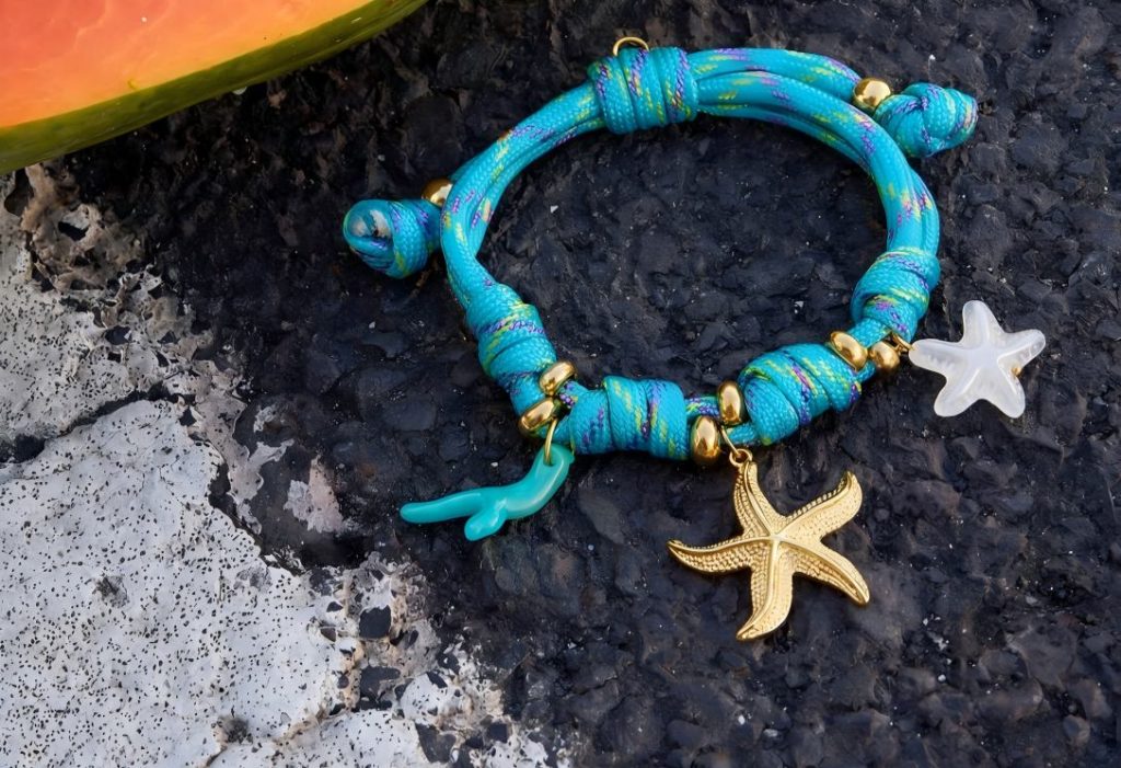 Rope chain with knots and starfish charms