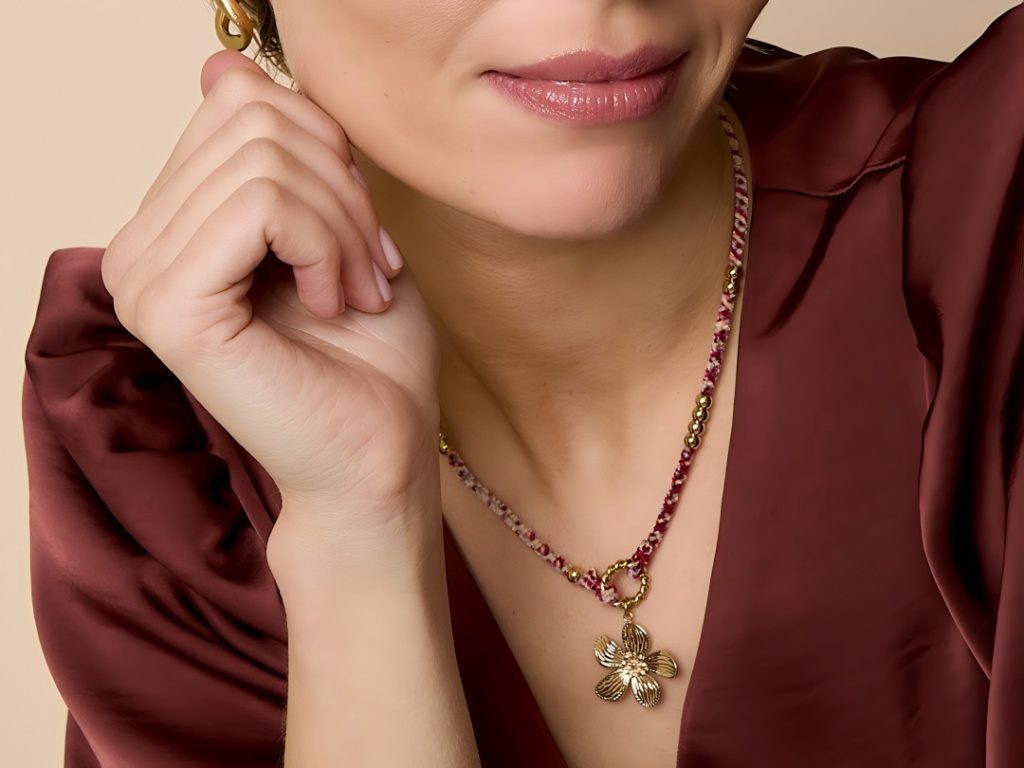 Pendant necklaces Flower Casual Daily Simple Series Women's jewelry